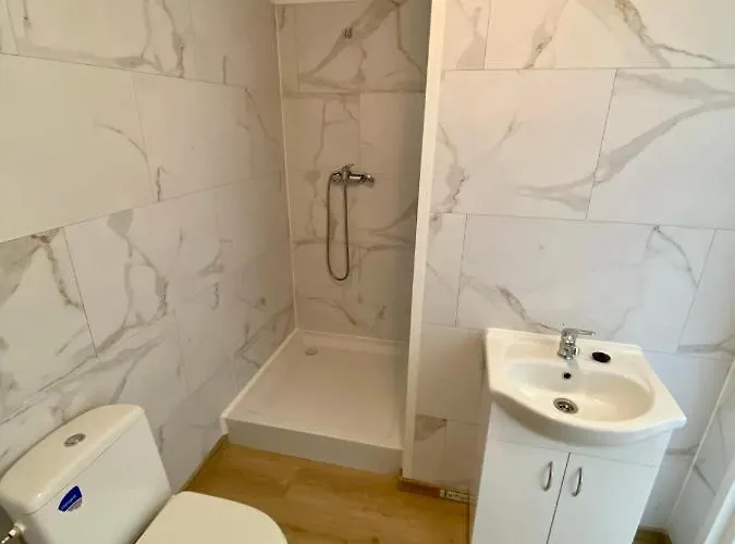 Pokoje Nad Lyna Daire