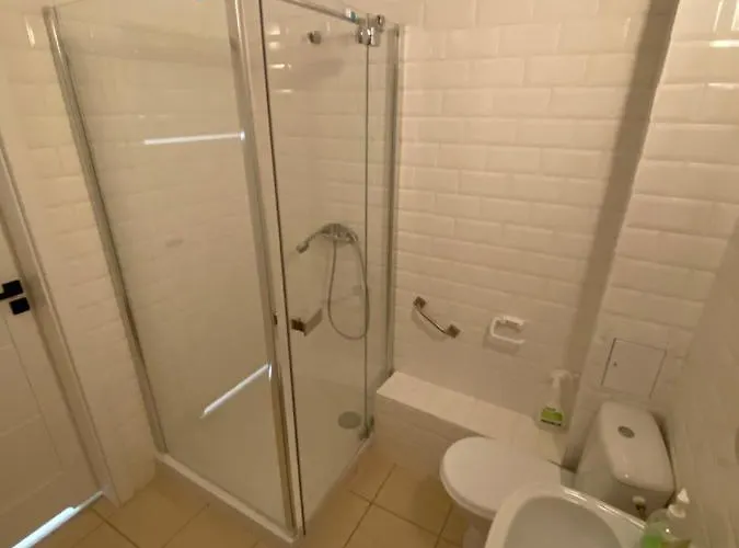 Pokoje Nad Lyna Daire *